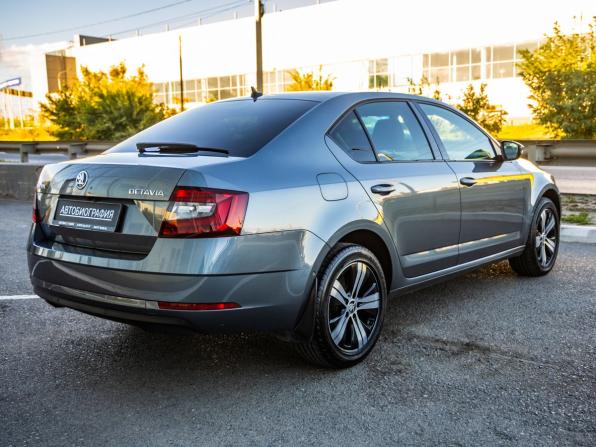 Skoda Octavia III (A7) Рестайлинг с пробегом 2019 года, цена 2 048 000 рублей, 95446 км, лифтбек, Автокод Объявления
