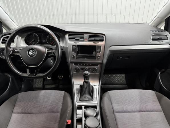 Volkswagen Golf VII с пробегом 2013 года, цена 855 000 рублей, 197753 км, хэтчбек, Автокод Объявления