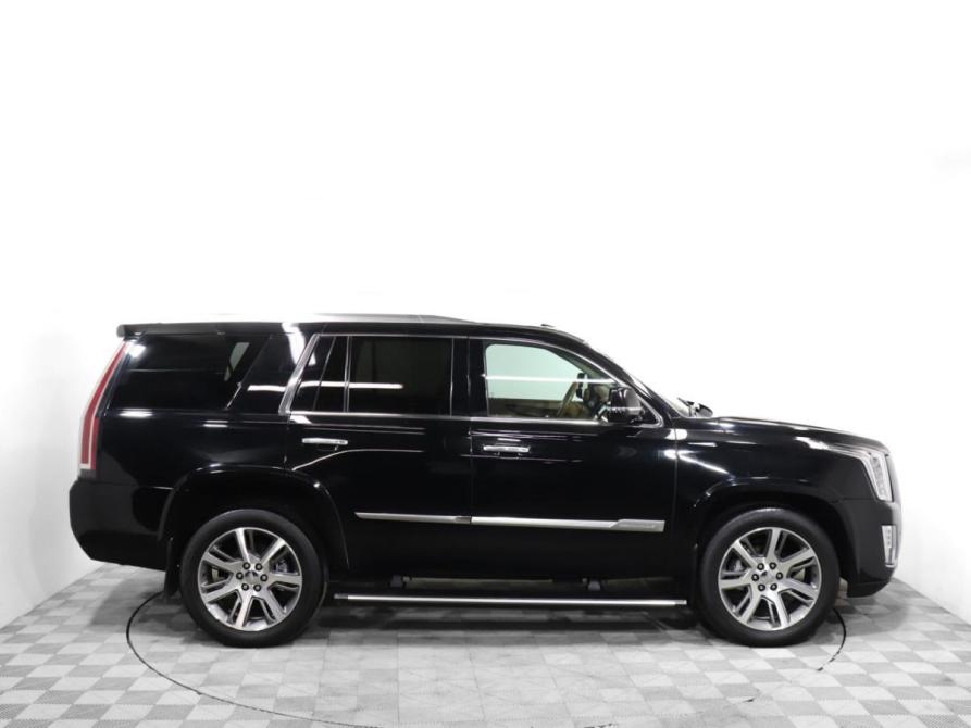 Cadillac Escalade IV Москва  - изображение 4