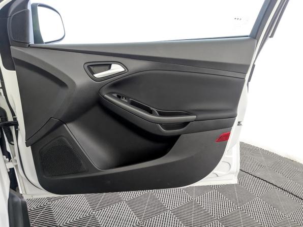 Ford Focus III Рестайлинг с пробегом 2018 года, цена 1 200 000 рублей, 87258 км, хэтчбек, Автокод Объявления