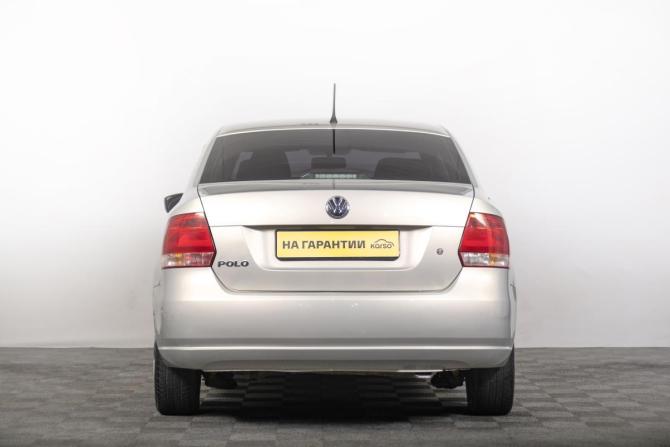 Volkswagen Polo V Рестайлинг с пробегом 2015 года, цена 899 000 рублей, 206000 км, седан, Автокод Объявления