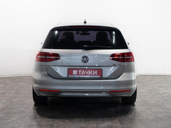 Volkswagen Passat B7 с пробегом 2015 года, цена 1 490 000 рублей, 112355 км, универсал, Автокод Объявления