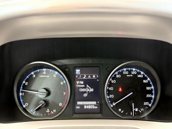 Toyota RAV4 IV (XA40) Рестайлинг с пробегом 2018 года, цена 2 561 000 рублей, 84805 км, внедорожник, Автокод Объявления