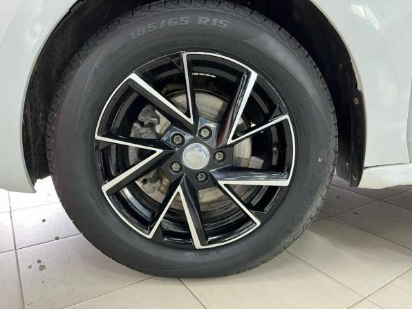 Skoda Rapid I с пробегом 2016 года, цена 746 720 рублей, 304916 км, лифтбек, Автокод Объявления
