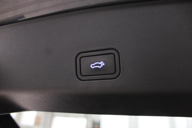 Geely Monjaro I с пробегом 2023 года, цена 3 378 000 рублей, 62000 км, внедорожник, Автокод Объявления
