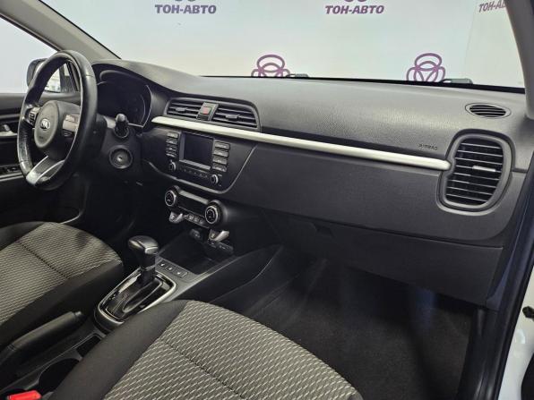 Kia Rio IV с пробегом 2019 года, цена 1 304 000 рублей, 129737 км, седан, Автокод Объявления