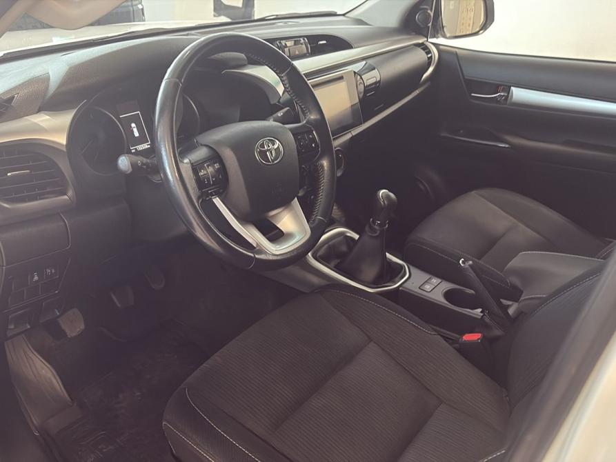 Toyota Hilux VIII Омск  - изображение 9