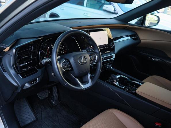 Lexus RX V с пробегом 2025 года, цена 7 200 000 рублей, 33000 км, внедорожник, Автокод Объявления