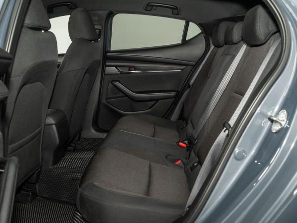 Mazda 3 IV (BP) с пробегом 2019 года, цена 1 690 500 рублей, 43118 км, седан, Автокод Объявления