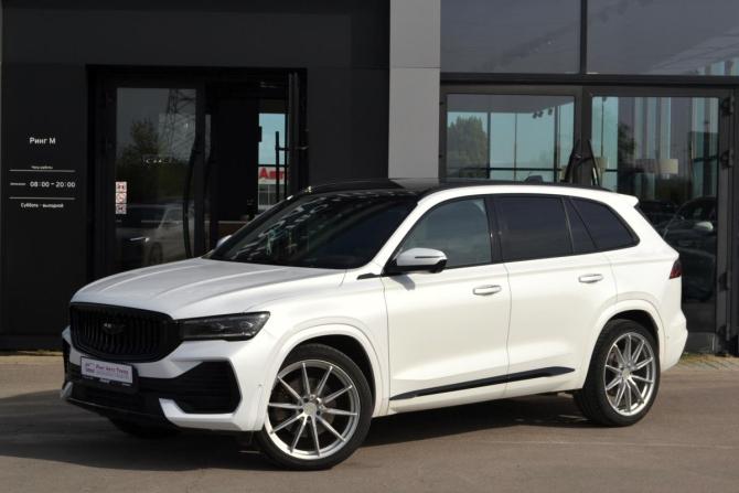 Geely Monjaro I с пробегом 2023 года, цена 2 950 000 рублей, 50229 км, внедорожник, Автокод Объявления