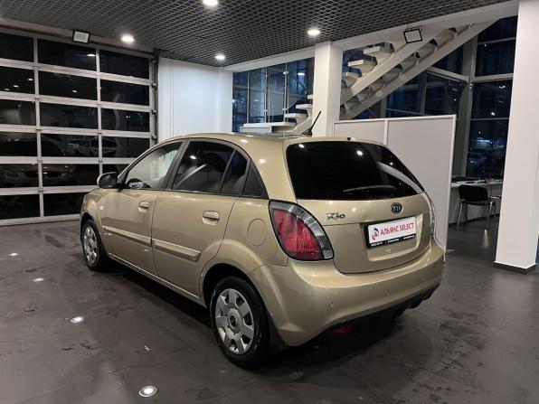 Kia Rio II Рестайлинг с пробегом 2010 года, цена 520 000 рублей, 157853 км, хэтчбек, Автокод Объявления