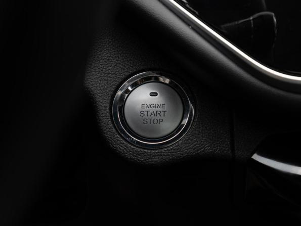 Omoda S5 с пробегом 2023 года, цена 1 599 000 рублей, 38753 км, седан, Автокод Объявления