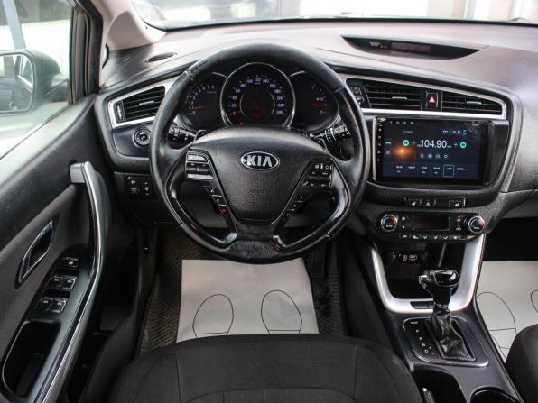 Kia Ceed II Рестайлинг с пробегом 2018 года, цена 1 148 800 рублей, 216000 км, универсал, Автокод Объявления