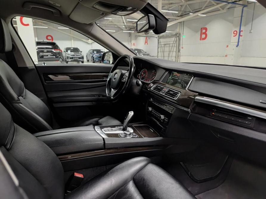 BMW 7 серии V (F01/F02/F04) Рестайлинг Казань  - изображение 13