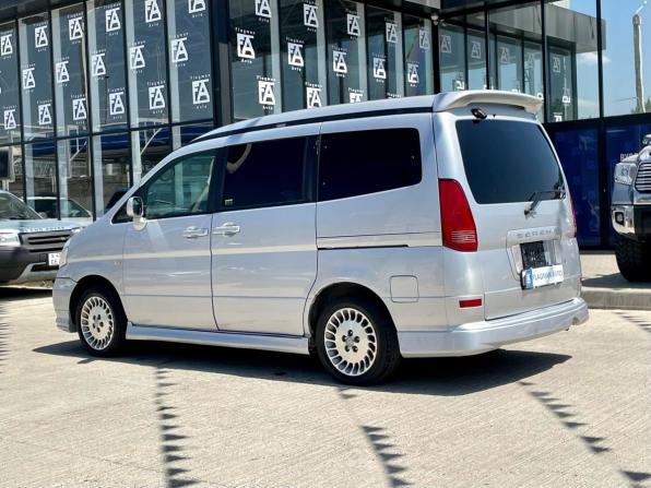 Nissan Serena II (C24) с пробегом 2001 года, цена 685 000 рублей, 363700 км, минивэн, Автокод Объявления
