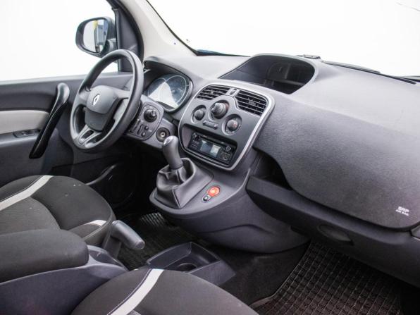 Renault Kangoo II Рестайлинг с пробегом 2015 года, цена 1 070 000 рублей, 98274 км, компактвэн, Автокод Объявления