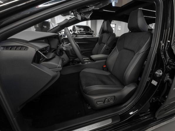 Toyota Camry IX (XV80) China Market с пробегом 2026 года, цена 4 450 000 рублей, 50 км, седан, Автокод Объявления