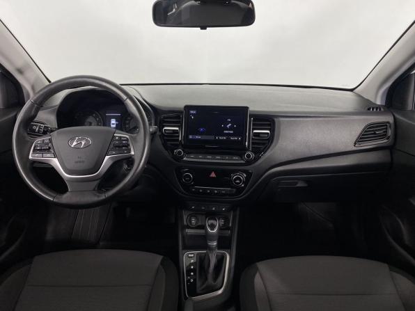 Hyundai Solaris II Рестайлинг с пробегом 2020 года, цена 1 690 000 рублей, 91446 км, седан, Автокод Объявления