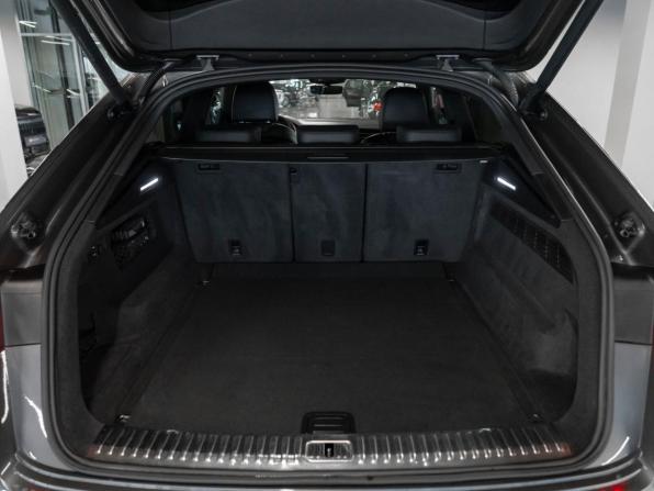 Audi Q8 I (4M) с пробегом 2018 года, цена 4 880 000 рублей, 150124 км, внедорожник, Автокод Объявления