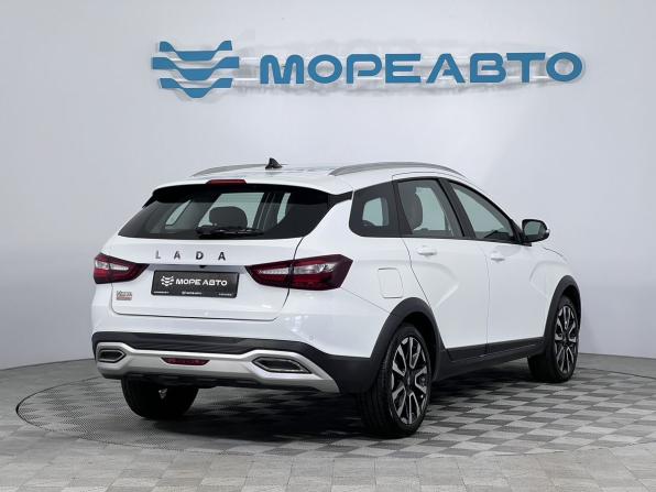 Lada (ВАЗ) Vesta I Рестайлинг (NG) с пробегом 2024 года, цена 1 579 000 рублей, 22721 км, универсал, Автокод Объявления