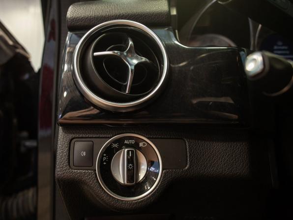 Mercedes-Benz GLK-Класс I (X204) Рестайлинг с пробегом 2013 года, цена 1 745 000 рублей, 204688 км, внедорожник, Автокод Объявления