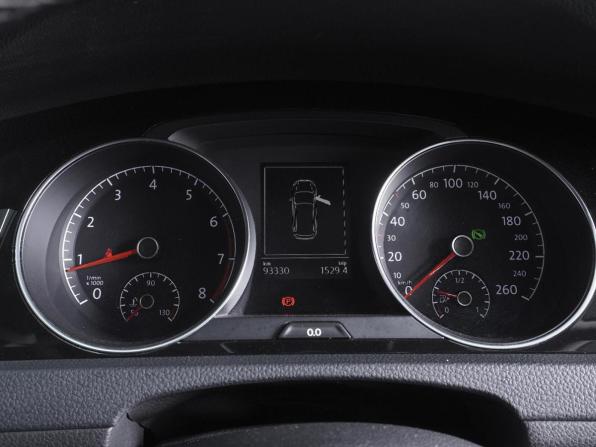 Volkswagen Golf VII с пробегом 2014 года, цена 1 330 000 рублей, 93330 км, универсал, Автокод Объявления