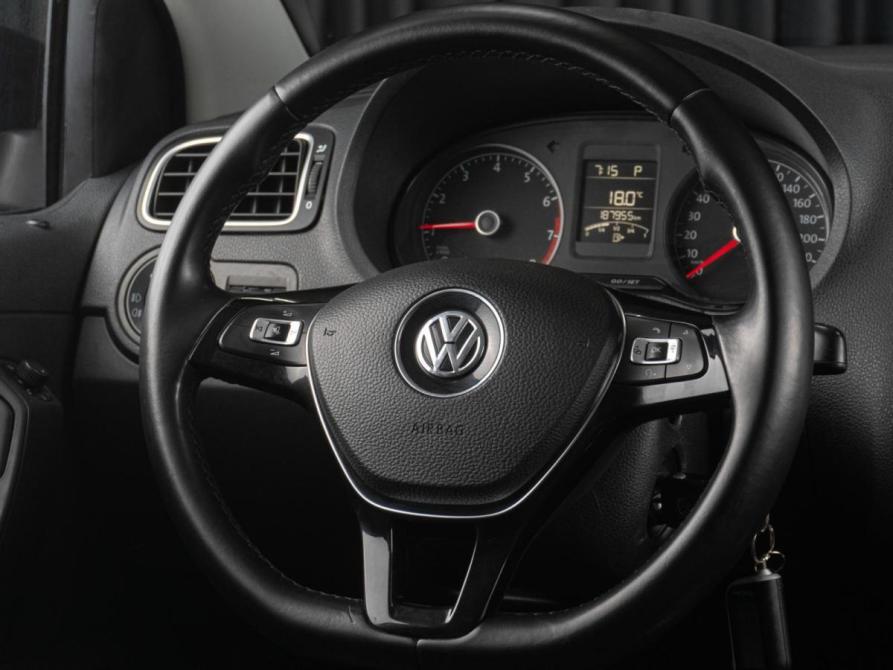 Volkswagen Polo V Рестайлинг Тюмень  - изображение 15