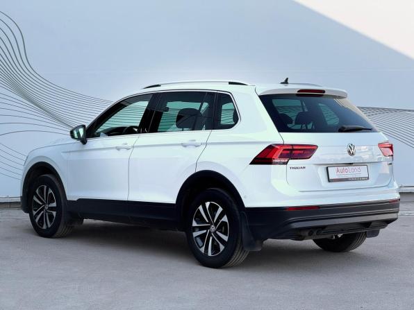 Volkswagen Tiguan II с пробегом 2019 года, цена 3 100 000 рублей, 93704 км, внедорожник, Автокод Объявления
