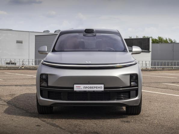Li Auto (Lixiang) L8 I с пробегом 2023 года, цена 7 000 000 рублей, 40000 км, внедорожник, Автокод Объявления