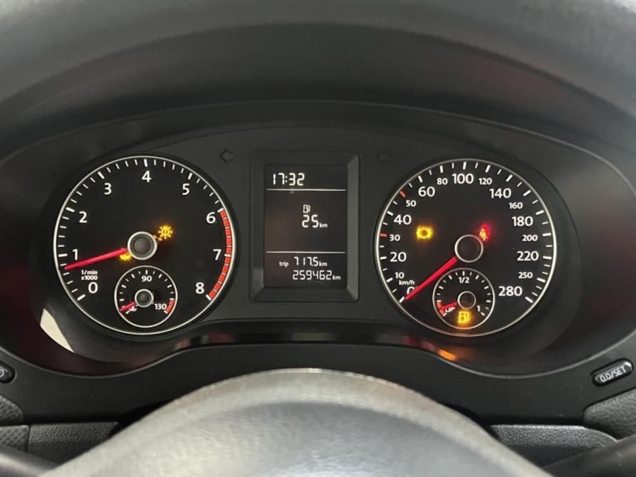 Volkswagen Jetta VI Курск  - изображение 10
