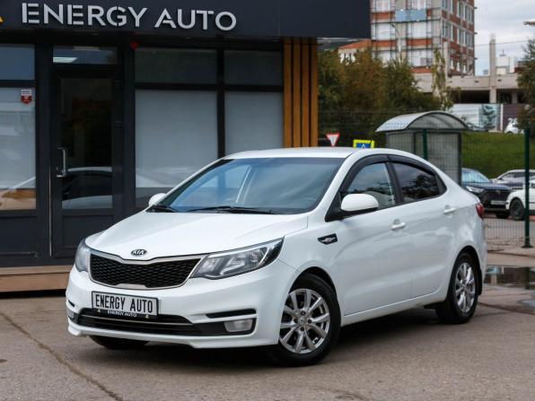 Kia Rio III Рестайлинг с пробегом 2015 года, цена 860 000 рублей, 245111 км, седан, Автокод Объявления