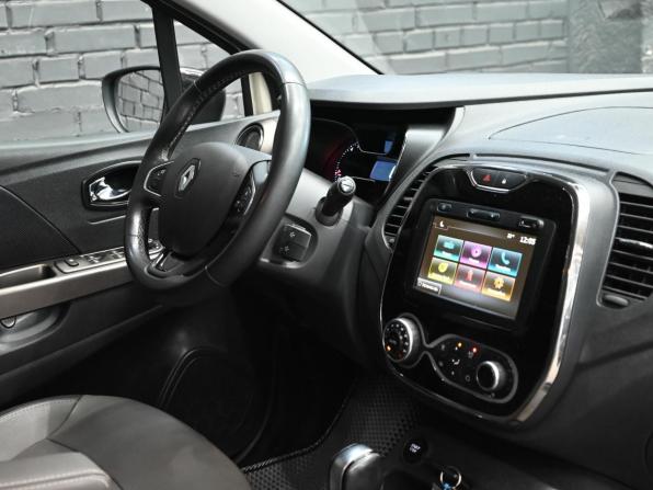 Renault Kaptur I с пробегом 2019 года, цена 1 860 000 рублей, 45796 км, внедорожник, Автокод Объявления