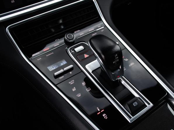 Porsche Panamera II с пробегом 2017 года, цена 7 200 000 рублей, 79103 км, универсал, Автокод Объявления