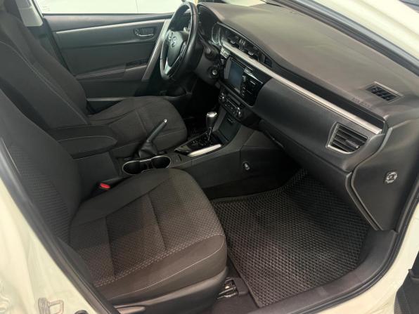 Toyota Corolla XI (E160 E170 E180) с пробегом 2014 года, цена 1 145 000 рублей, 268470 км, седан, Автокод Объявления