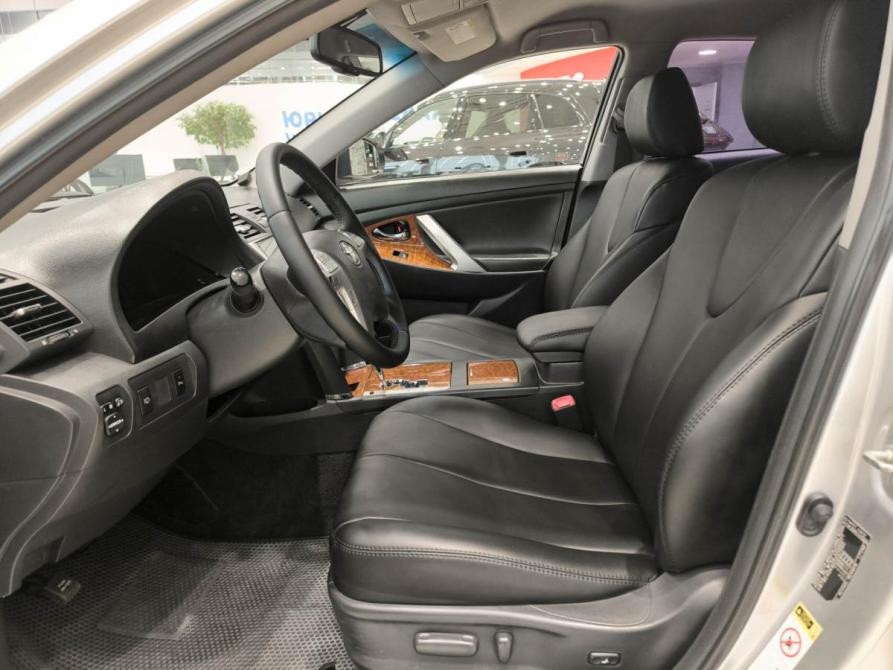 Toyota Camry VI (XV40) Рестайлинг Казань  - изображение 20