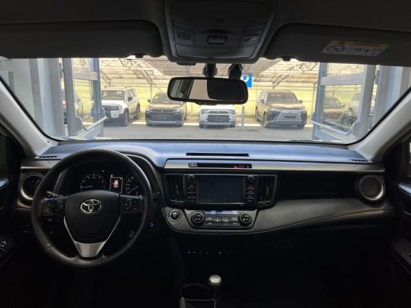 Toyota RAV4 IV (XA40) Рестайлинг с пробегом 2018 года, цена 2 450 000 рублей, 162000 км, внедорожник, Автокод Объявления