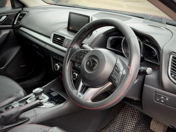 Mazda Axela III с пробегом 2014 года, цена 1 520 000 рублей, 113306 км, седан, Автокод Объявления