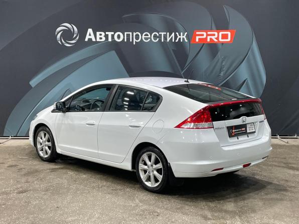 Honda Insight II с пробегом 2009 года, цена 688 000 рублей, 328098 км, хэтчбек, Автокод Объявления