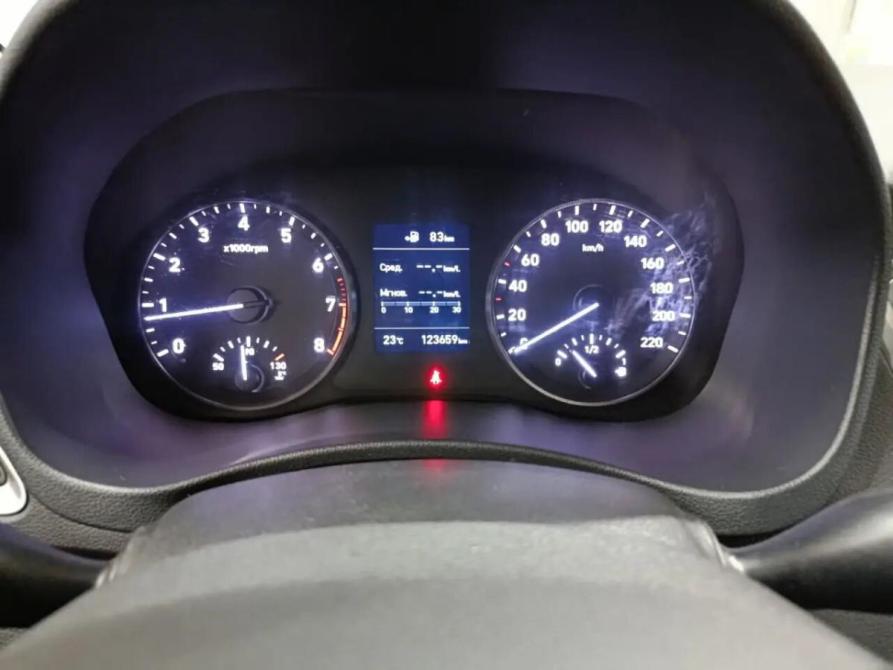 Hyundai Solaris II Уфа  - изображение 9