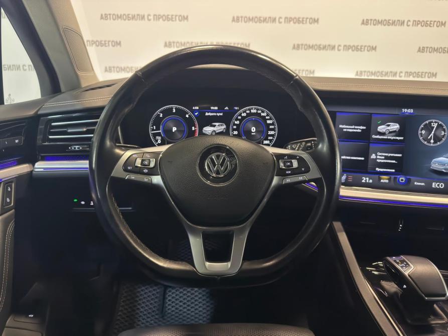Volkswagen Touareg III Санкт-Петербург  - изображение 11