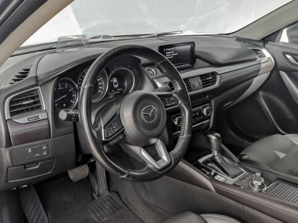 Mazda 6 III (GJ) Рестайлинг с пробегом 2017 года, цена 2 290 000 рублей, 75243 км, седан, Автокод Объявления