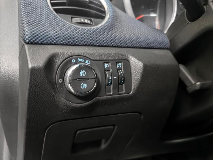 Chevrolet Cruze I Рестайлинг Москва  - изображение 21