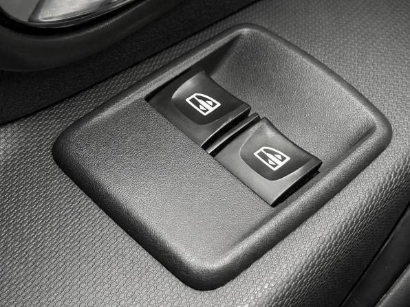 Renault Sandero II с пробегом 2016 года, цена 887 000 рублей, 116179 км, хэтчбек, Автокод Объявления