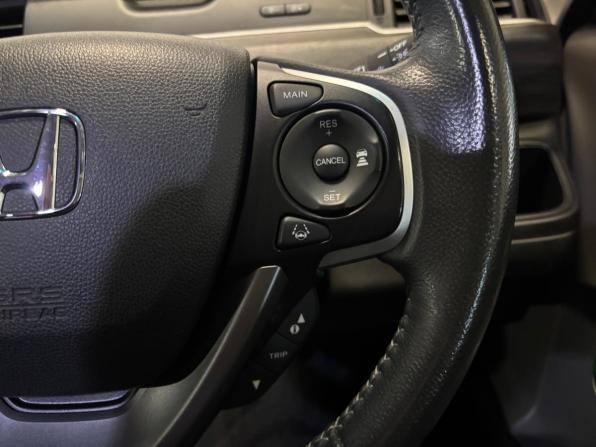 Honda Freed II с пробегом 2018 года, цена 1 599 000 рублей, 63000 км, компактвэн, Автокод Объявления