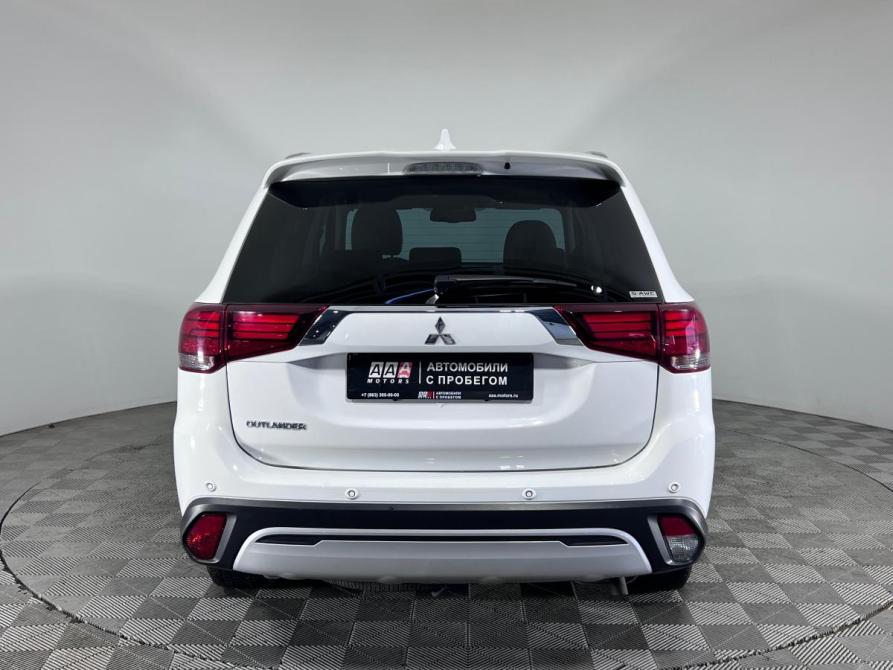 Mitsubishi Outlander III Рестайлинг 3 Ростов-на-Дону  - изображение 5