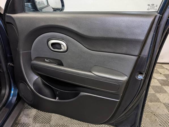 Kia Soul II Рестайлинг с пробегом 2018 года, цена 1 665 000 рублей, 81746 км, хэтчбек, Автокод Объявления