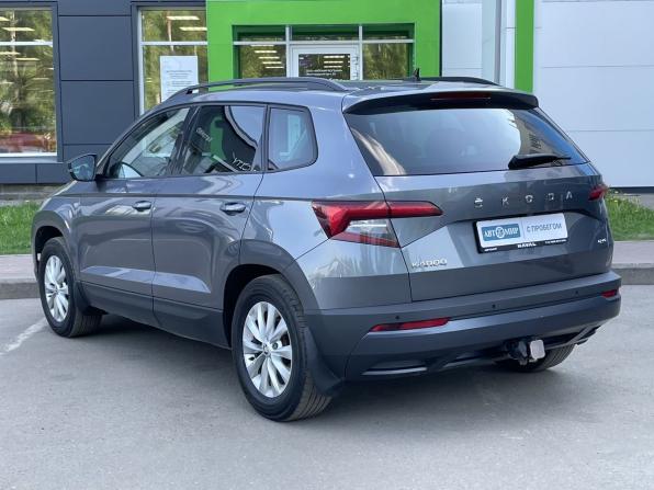 Skoda Karoq I с пробегом 2020 года, цена 1 930 000 рублей, 147404 км, внедорожник, Автокод Объявления