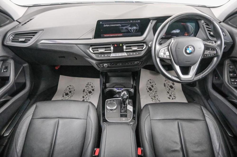 BMW 1 серии III (F40) Красноярск  - изображение 11