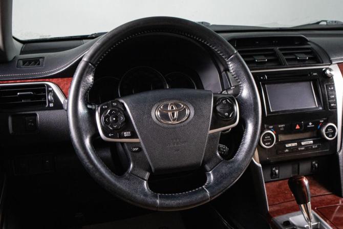 Toyota Camry VII (XV50) с пробегом 2013 года, цена 1 969 000 рублей, 240000 км, седан, Автокод Объявления