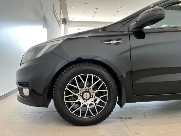 Kia Rio III Рестайлинг с пробегом 2016 года, цена 1 099 000 рублей, 95440 км, хэтчбек, Автокод Объявления